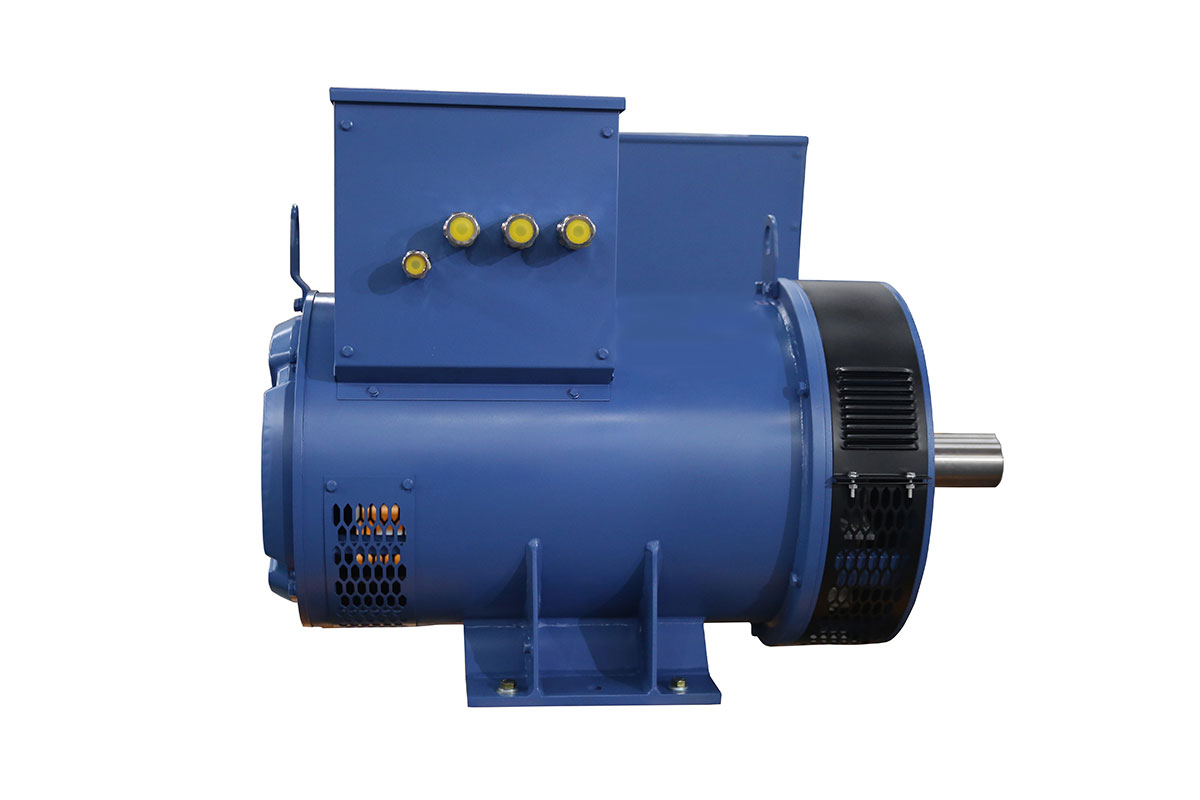 الانتباه عند تنظيف مولد القارب